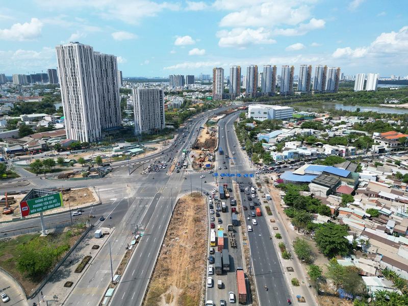 Nút giao An Phú đang thi công, nhìn từ trên cao, năm 2024