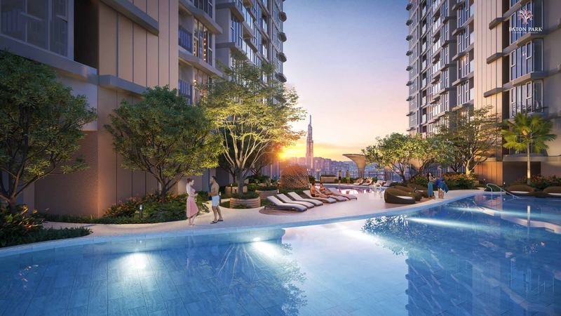 Hồ bơi vô cực trên khối đế Eaton Park nhìn ra rạch Bà Dạt